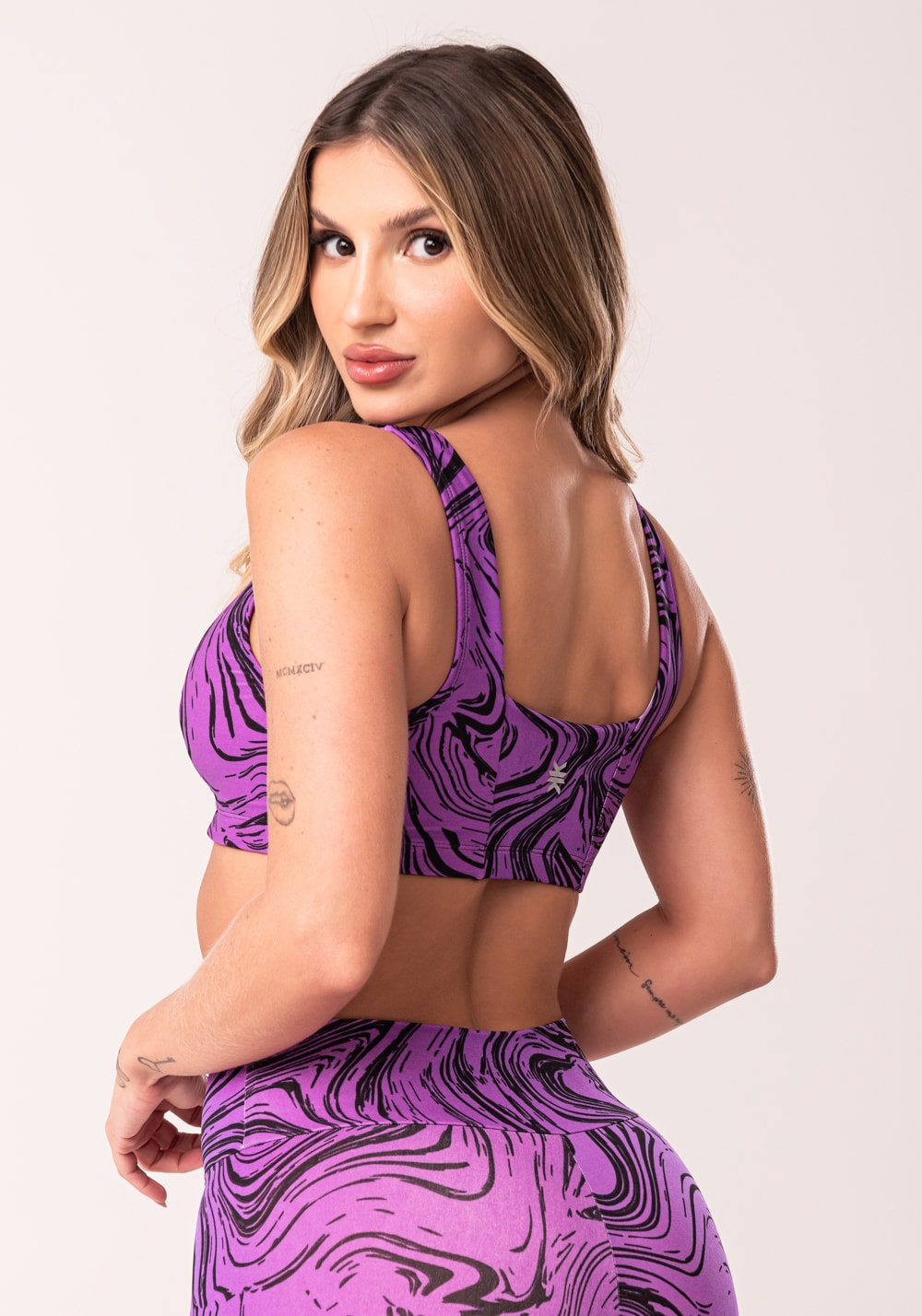 Top fitness feminino rosa decote reto estampado abstract duo euphoria