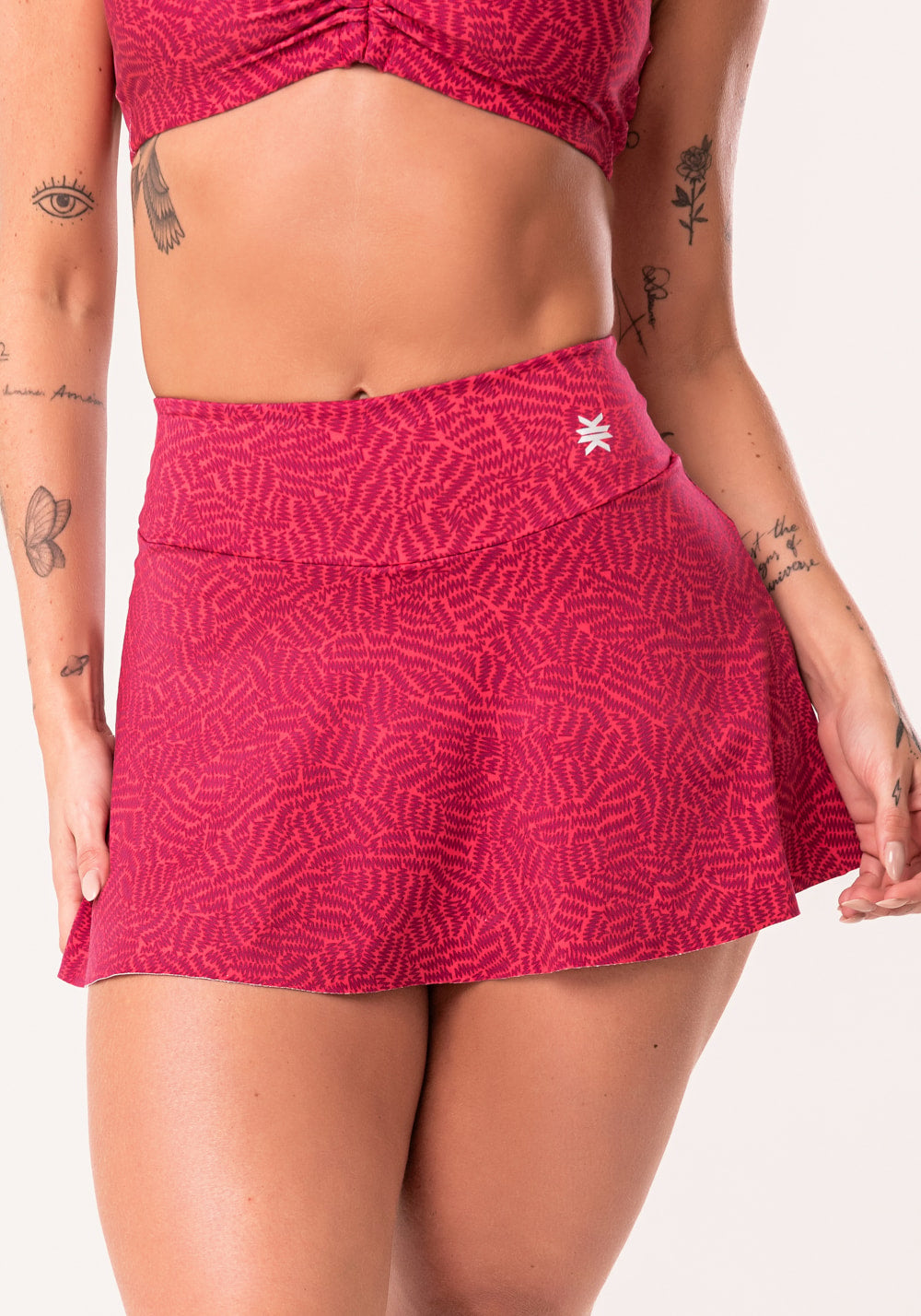 Short saia fitness feminino pink estampado zig zag euphoria