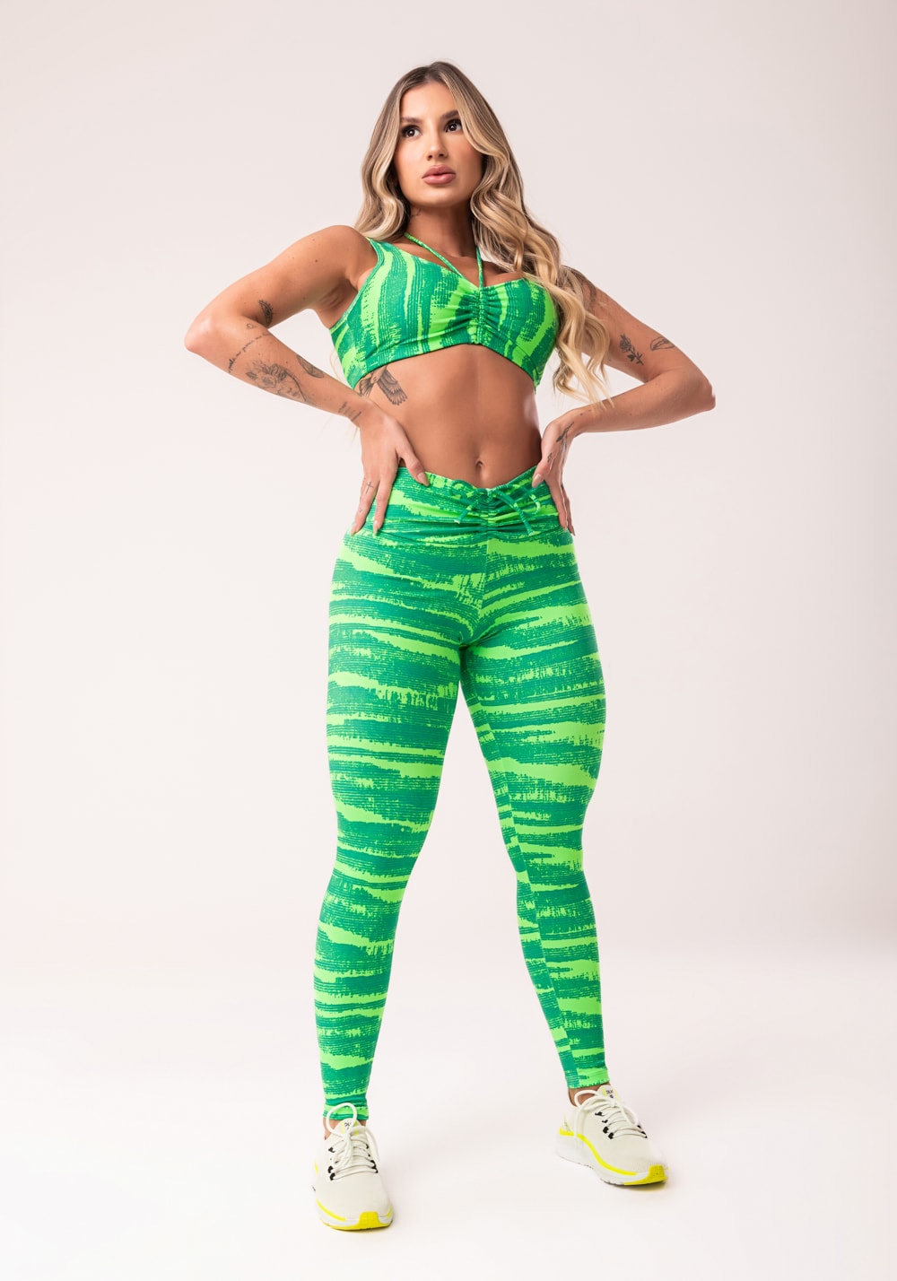 Legging fitness feminina verde com franzido estampada disruption euphoria
