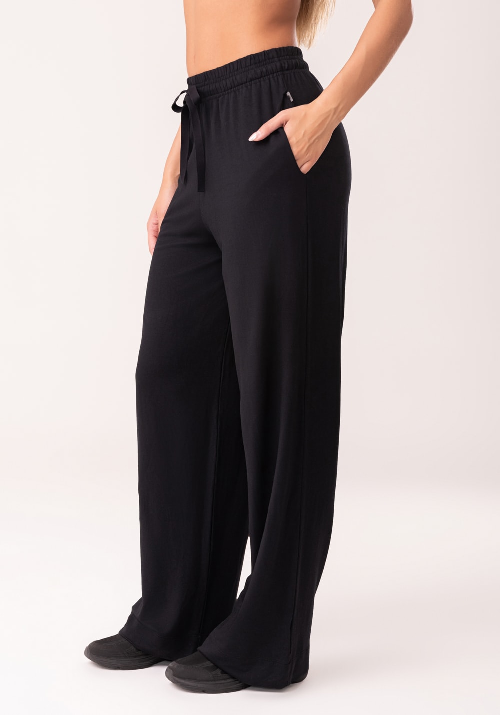 Calça moletinho feminina preto com bolso oasis