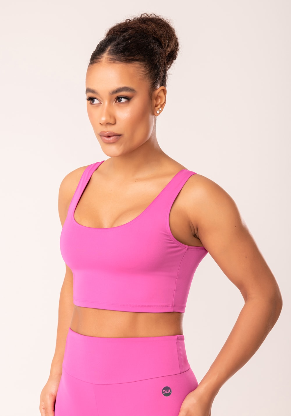 Top cropped fitness feminino rosa com recortes oasis