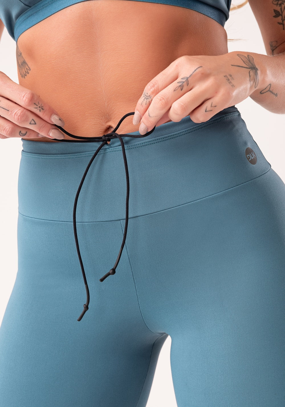 Legging fitness feminina azul com cadarço oasis