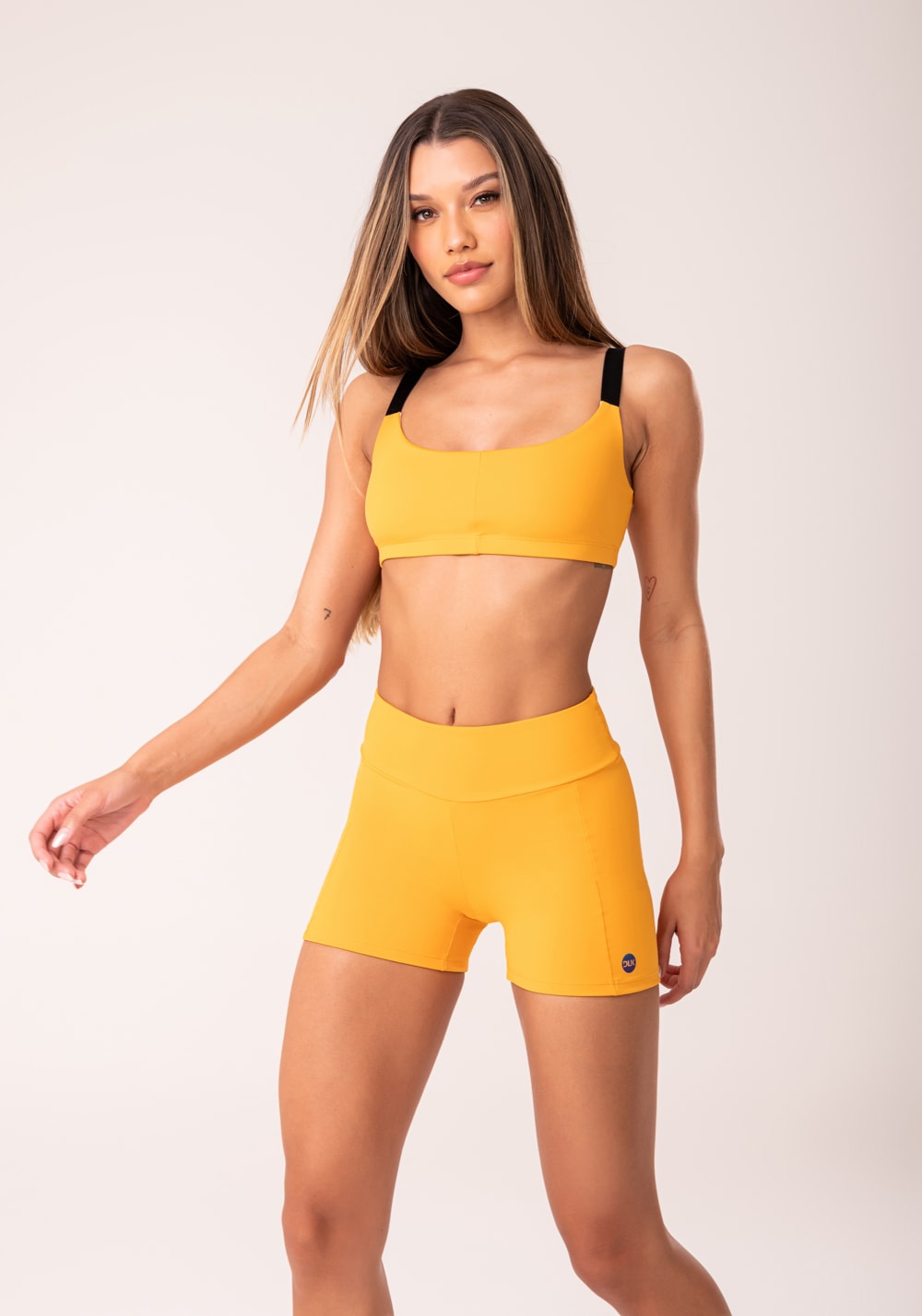 Top fitness feminino amarelo com alças de elástico oasis