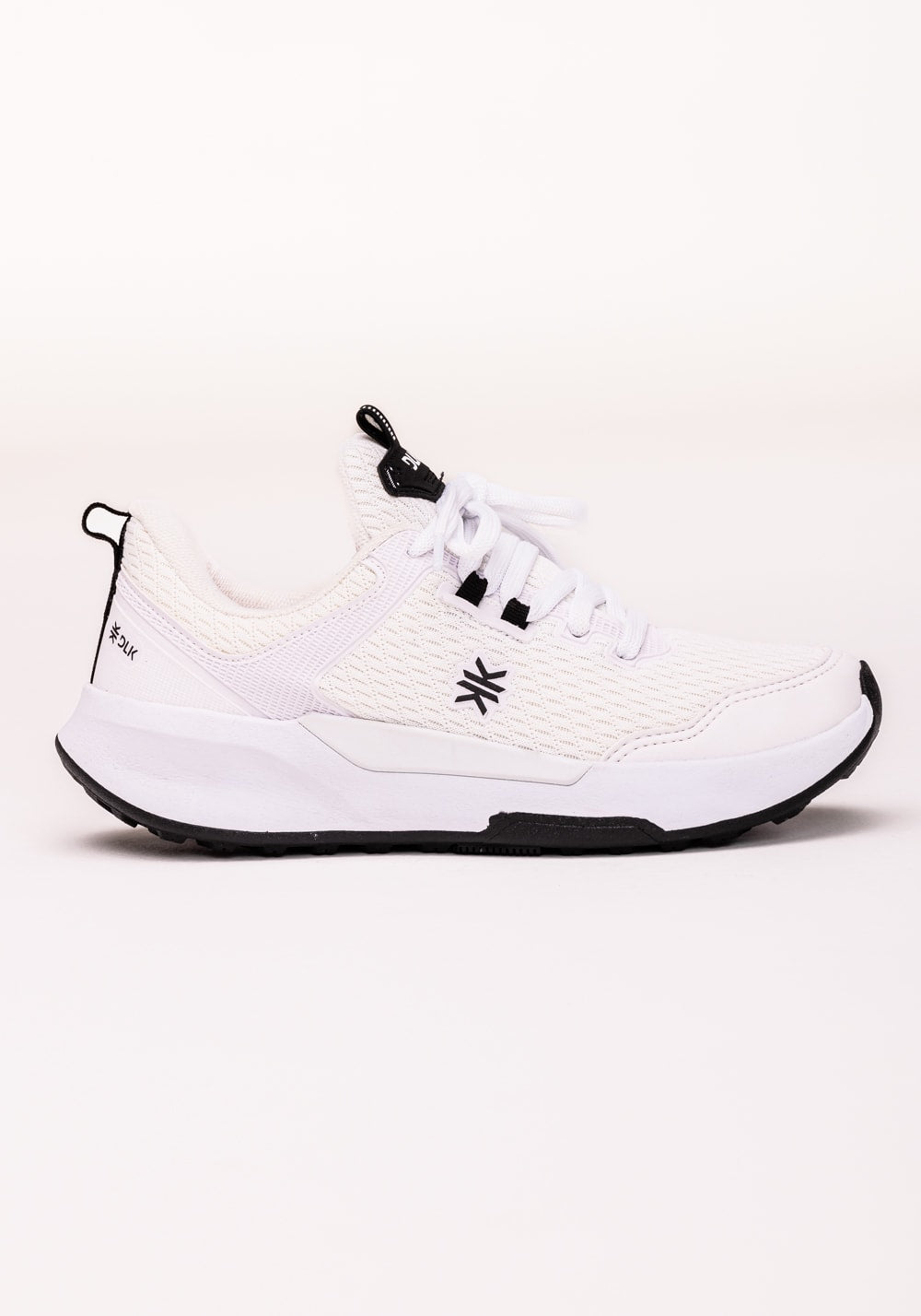 Tênis esportivo feminino sola alta branco