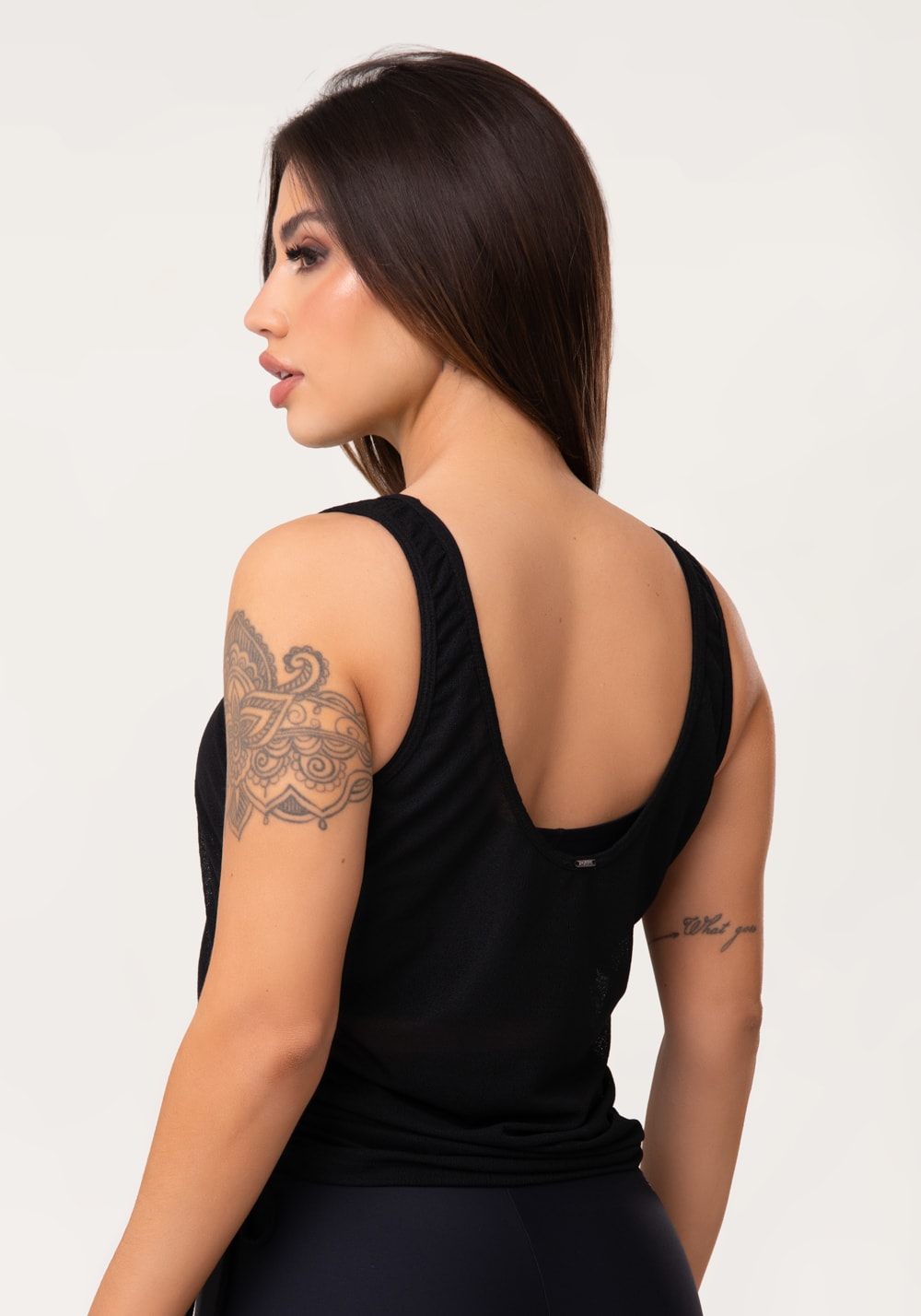 Cropped feminino franzido preto al mare