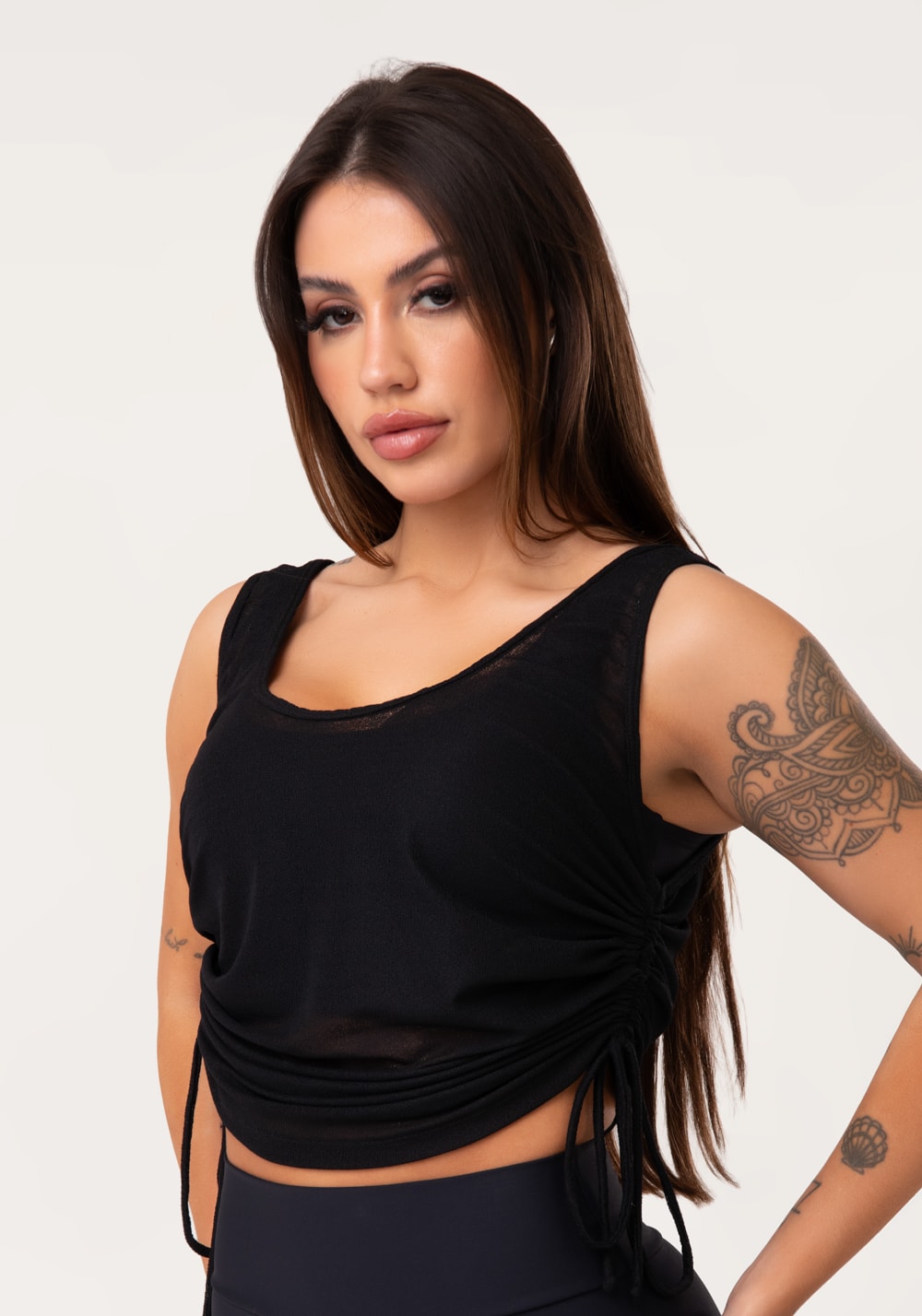 Cropped feminino franzido preto al mare