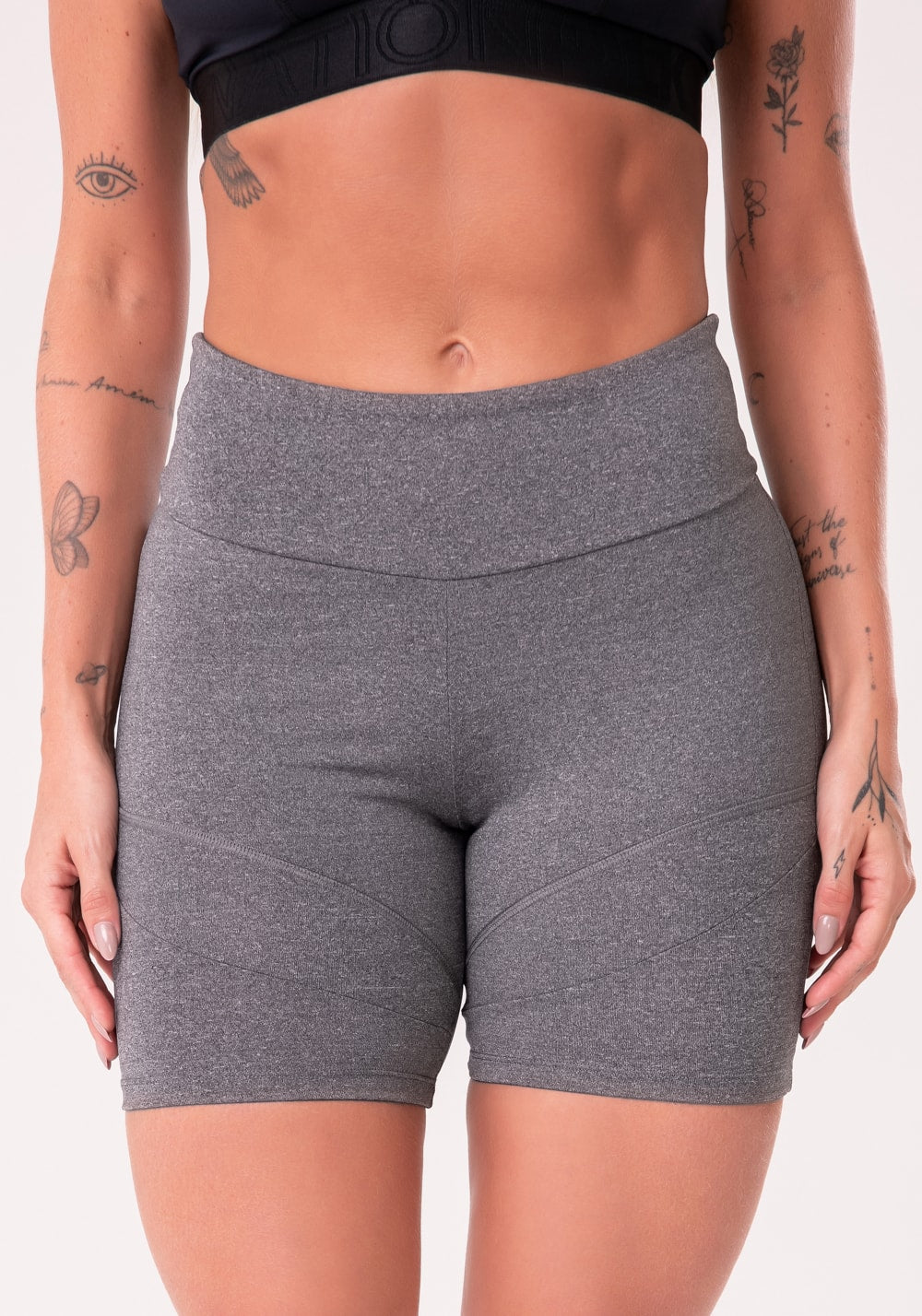 Short mescla com recortes básico
