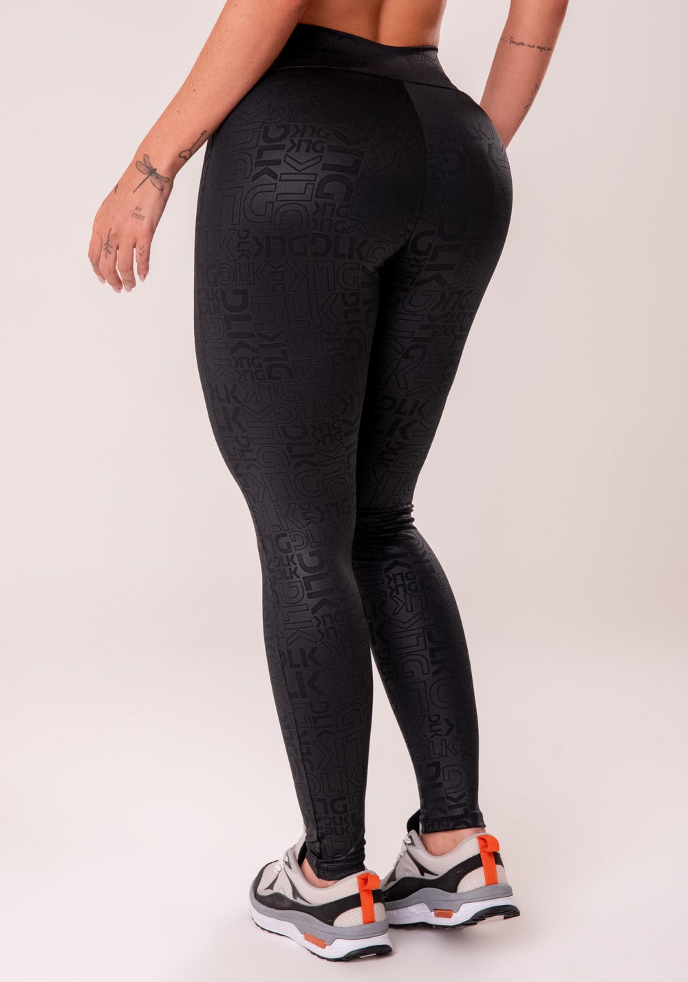 Legging fitness feminina preto logomania reflections