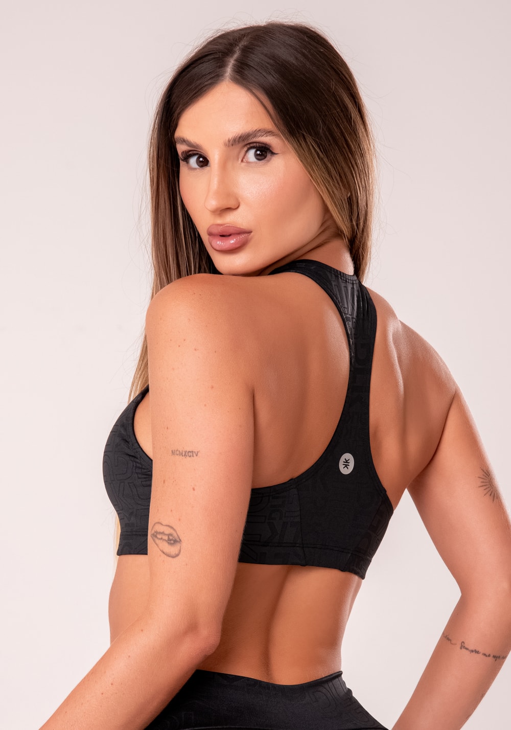 Top fitness feminino nadador preto logomania reflections