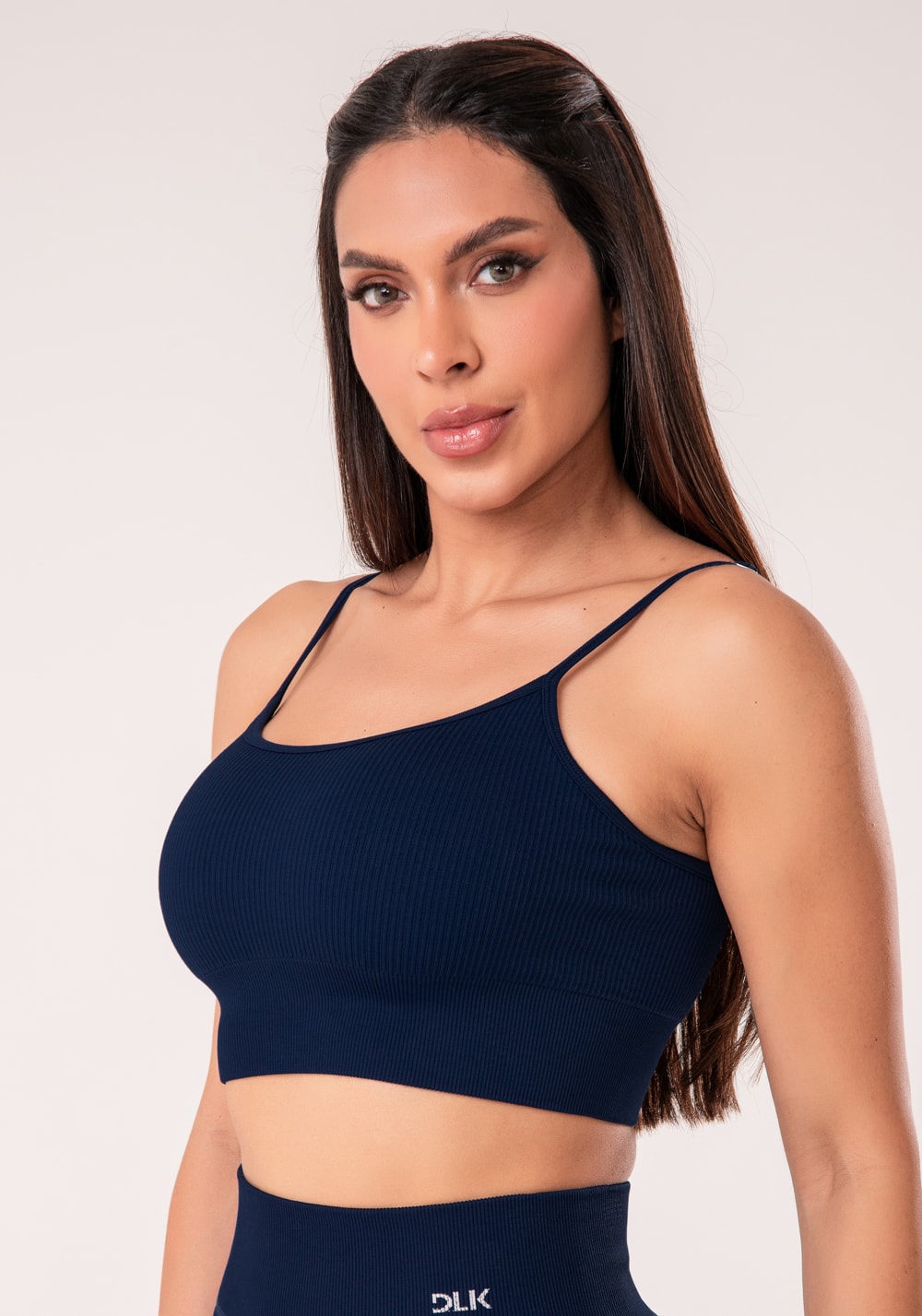 Top fitness feminino azul marinho canelado com bojo e alças reguláveis seamless+