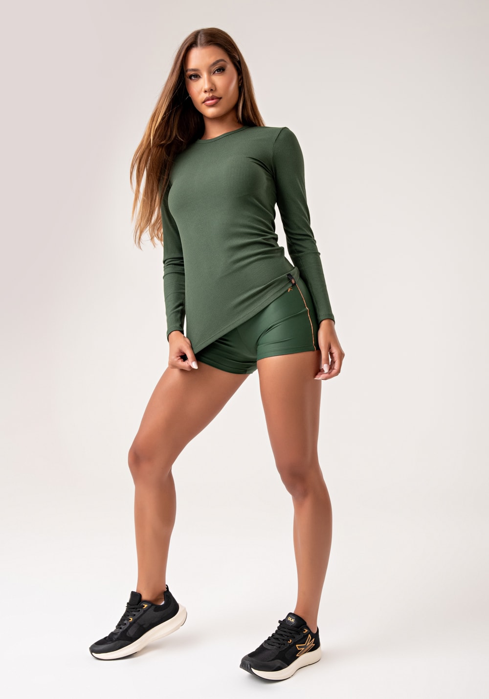 Blusa feminina manga longa verde canelada lush