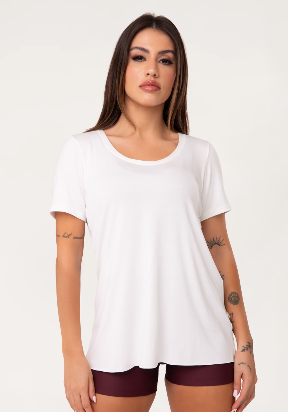 Blusa t-shirt fitness feminina off white aura