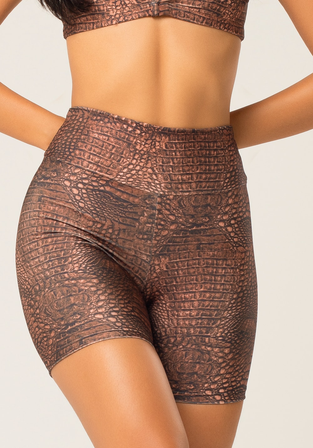 Bermuda fitness feminina estampada croco animal printed